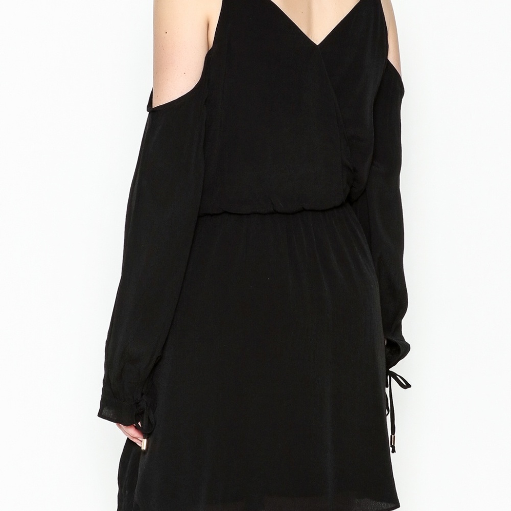 NWT Sugar + Lips ALANA COLD SHOULDER DRESS